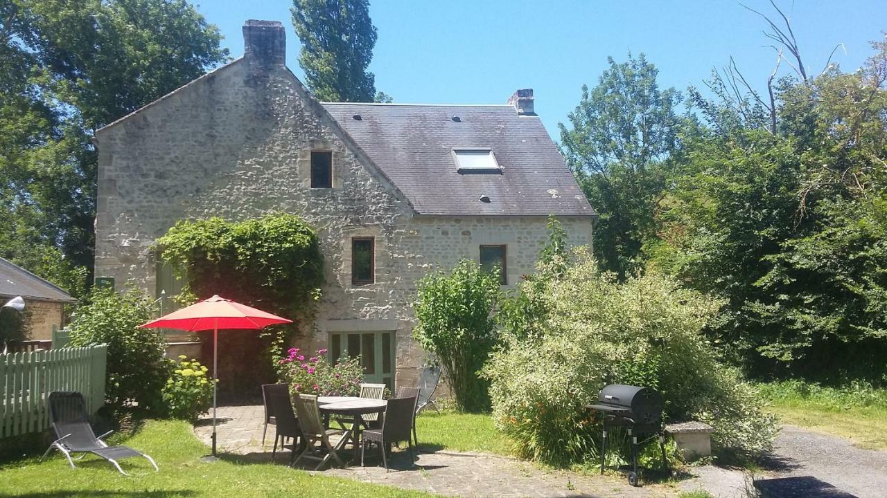 Les Chambres De Capucine Carcagny Kültér fotó